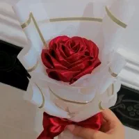 دسته گل و شاخه گل آماده مناسب روز دختر|گل مصنوعی|برازجان, |دیوار