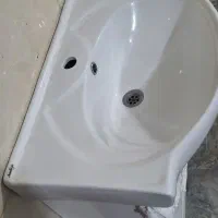 روشویی سرامیک زیبا|لوازم سرویس بهداشتی|بروجرد, |دیوار