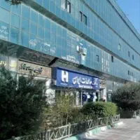 نگهبان  شب مجتمع تجاری