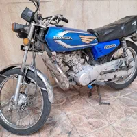 هندا ۱۲۵ خوش رکاب