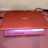 Ram 4 gig /HDD 500 gig /VGA 1 gig