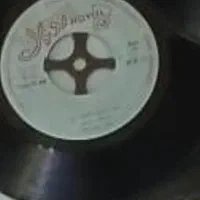 صفحهای  کوچک گرامافون ۹ عدد یکجا فروشی|فیلم و موسیقی|تهران, بریانک|دیوار