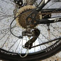 دو عدد دو چرخه المپیا هر دو اورانوس|دوچرخه، اسکیت، اسکوتر|شوشتر, |دیوار