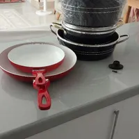 قابلمه وماهیتابه نو|ظروف پخت‌وپز|اصفهان, شهرک ولیعصر|دیوار