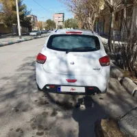 تیبا 2 درحد صفر کمکار بدون رنگ