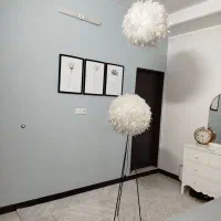 ست لوستر و آباژور زمینی مدرن پر سفید