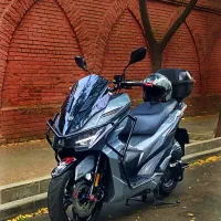 SYM galaxy JT200