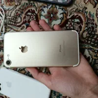 گوشی آیفون ۷