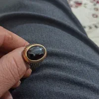 انگشتر نقره نگین لعل مشکی معاوضه با سگ یا کبوتر