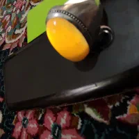 انگشتر عقیق زرد