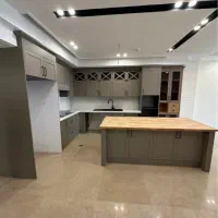۱۳۷ متر_بسیار خوش چیدمان_نورگیری فوق العاده_فول