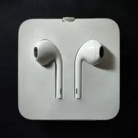 هندزفری روی کارتنی اپل