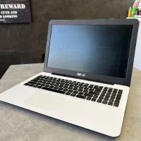 Asus k555 با گرافیک مجزا