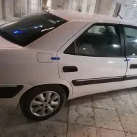 زانتیا۲۰۰۰سفیدمدل ۸۷