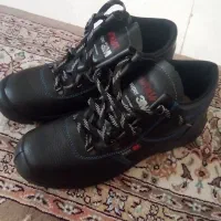 کفش کار ایمنی