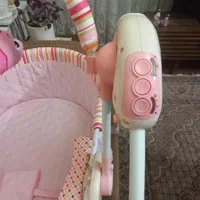 گهواره نوزاد|تخت و صندلی بچه|تهران, نارمک جنوبی|دیوار