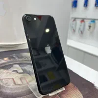 ایفون se 2020 در حد