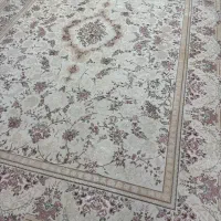 یک جفت فرش ۹ متری ۱۲۵۰ شانه با کناره ۲متری درحدنوو