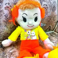 عروسک دختر|اسباب‌بازی بچه|خرمشهر, |دیوار