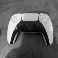 ps5 به همراه ۲ دسته و یک دیسک بازی کاملا نو|کنسول، بازی ویدئویی و آنلاین|تهران, تهرانپارس شرقی|دیوار