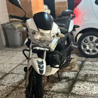 اپاچی 180  زیر قیمت