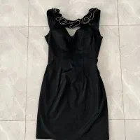 پیراهن مشکی مارک
