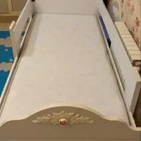 تخت کودک با کمد و کشو و دراور|تخت و سرویس خواب|آمل, |دیوار