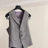 کت شلوار باجلیقه