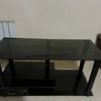 میز شیشه ایی تلویزیون