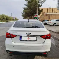 آریزو5مدل 1402سفید|خودرو سواری و وانت|یزد, |دیوار