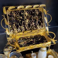 سینی جدیدمشکی طلایی اماراتی مدل برگی کفشیشه دُبی