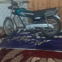 موتور سیکلت پارکینگی