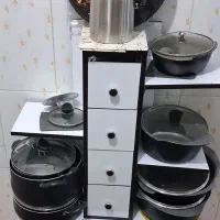 پایه قابلمه. و جای سیب زمینی پیاز و...