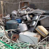خریدار و فروش همه نوع ضایعات شیر الات لوستر وکتاب