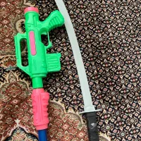 عروسک،قمقمه|اسباب‌‌بازی|شیراز, میدان قائم|دیوار