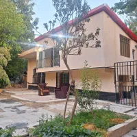 اجاره ویلاباغ سوییت لب آب باغبهادران باغبادران