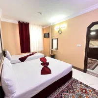 مشهد و شب میلاد پیامبر در جوار ضریح امام رضاع