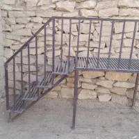پله اهنی|مصالح و تجهیزات ساختمان|کبودرآهنگ, |دیوار