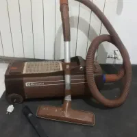 جارو برقی الکترولوکس