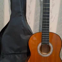 گیتار با کیفت