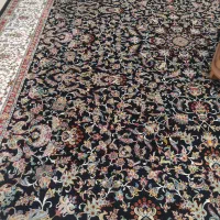 دوتا فرش 12متری ویه دونه 9متری سالم سالم سالم