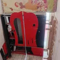 تخت کمد ویترین خوشخواب نوجوان کار کرده