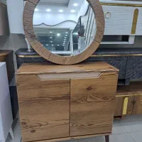 ایینه و کنسول