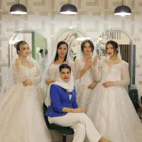 استخدام میکاپ آرتیست ، شنیون کار