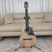 گیتار lucy jacks