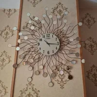 ساعت دیواری