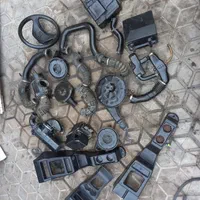 خطر عقب هواکش آینه بغل آفتاب گیر کنسول قاب|قطعات یدکی و لوازم جانبی|شیراز, شریف‌آباد|دیوار