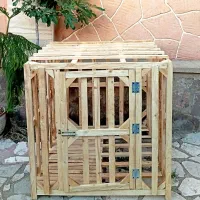 قفس چوبی