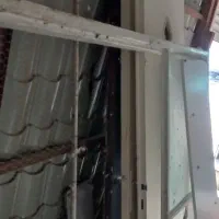 چهارچوب کف پهن و در چوبی تمیز|مصالح و تجهیزات ساختمان|قم, قلعه کامکار|دیوار