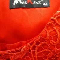 پیراهن مجلسی|لباس|رشت, کوی جام جم|دیوار